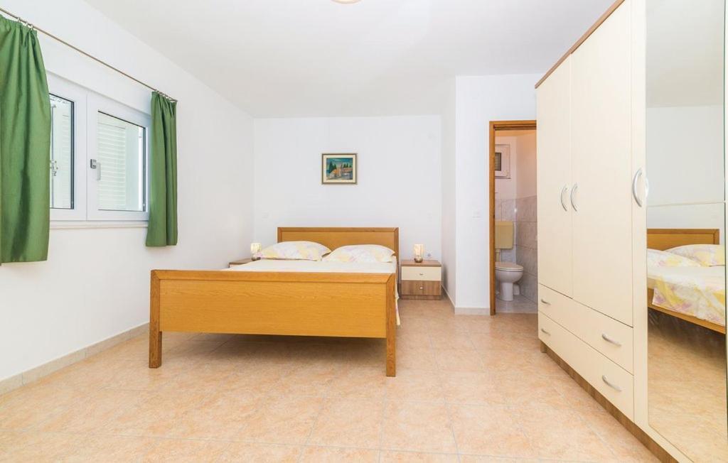 Apartmani Mares Ražanj Eksteriør billede
